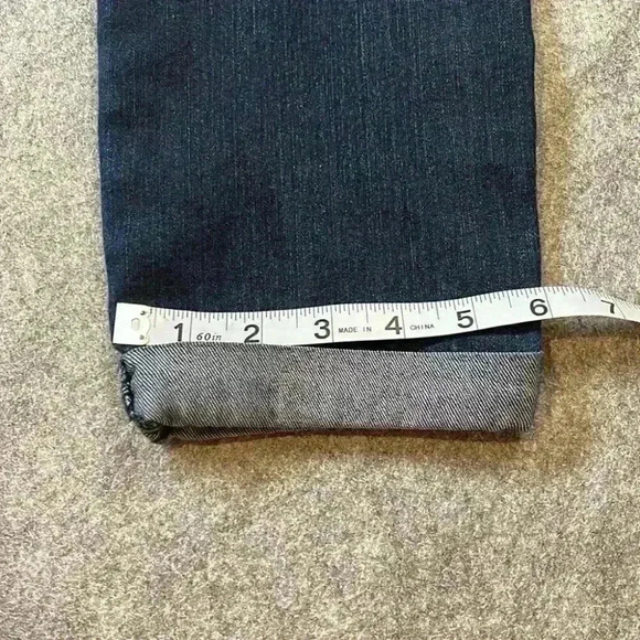 PAIGE Kyle Crop, Dark Wash. Size 26. - Picture 2 of 11